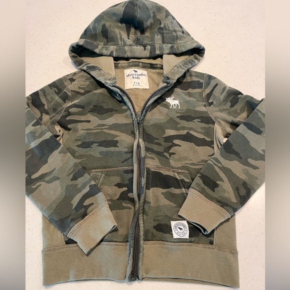 abercrombie kids Other - ABERCROMBIE KIDS HOODIE 7-8